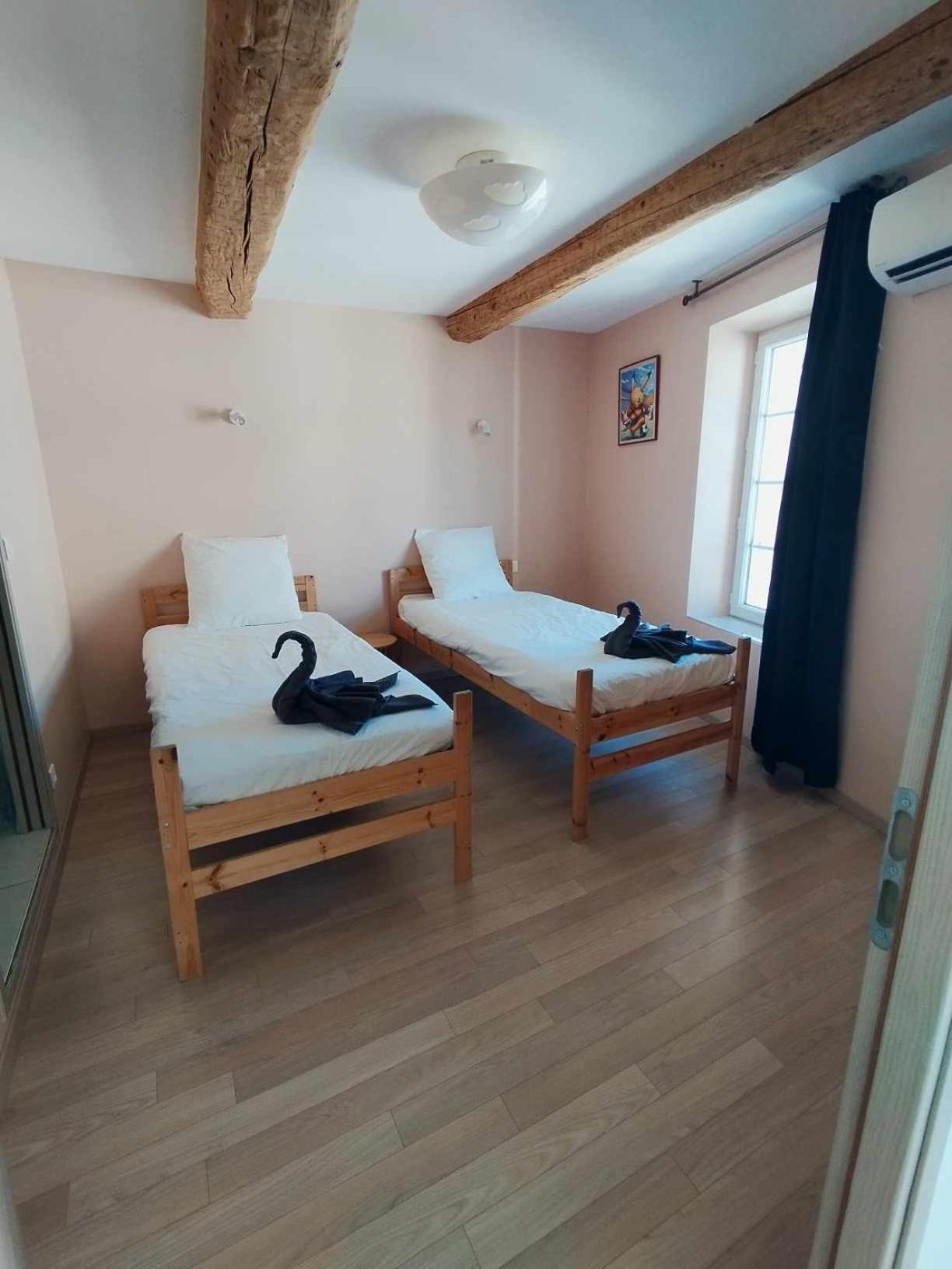 Les 27 Villa Ginestas Eksteriør bilde
